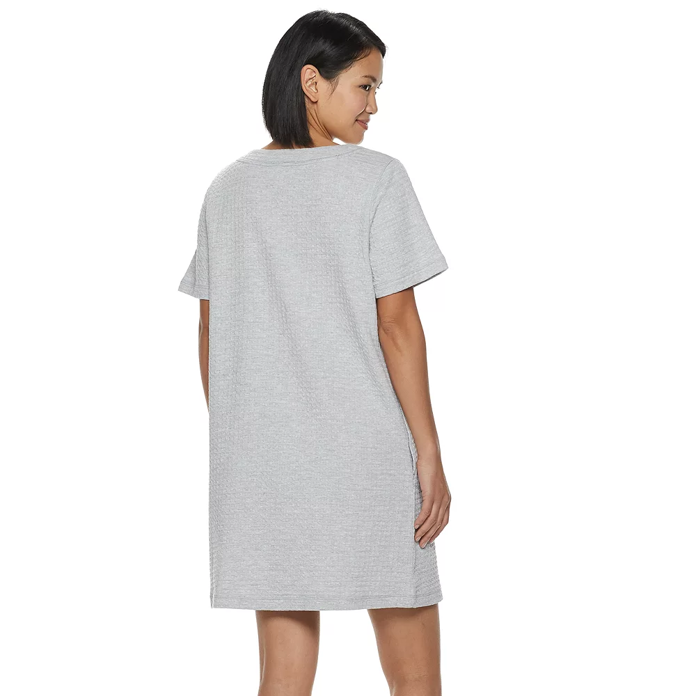 Women's Croft & Barrow® Waffle-Knit Zip-Front Short Sleeve Robe 4 Women's Croft & Barrow® Waffle-Knit Zip-Front Short Sleeve Robe - Image 2